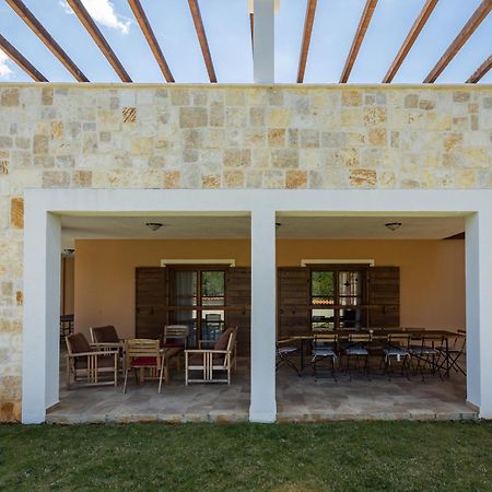 Villa Cirka for 14 persons Svetvinčenat Esterno foto