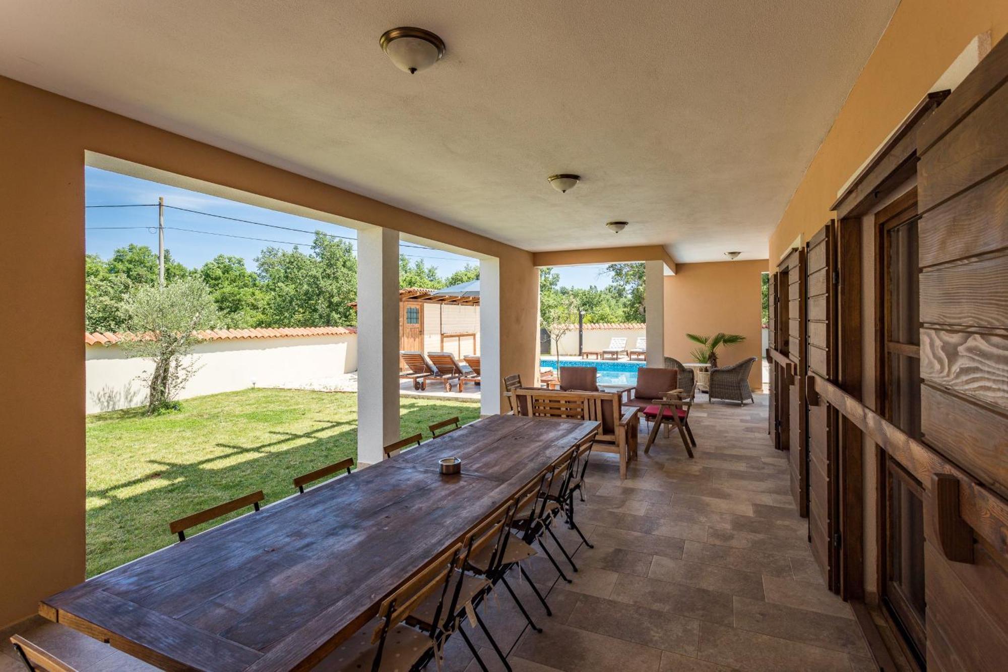 Villa Cirka for 14 persons Svetvinčenat Esterno foto
